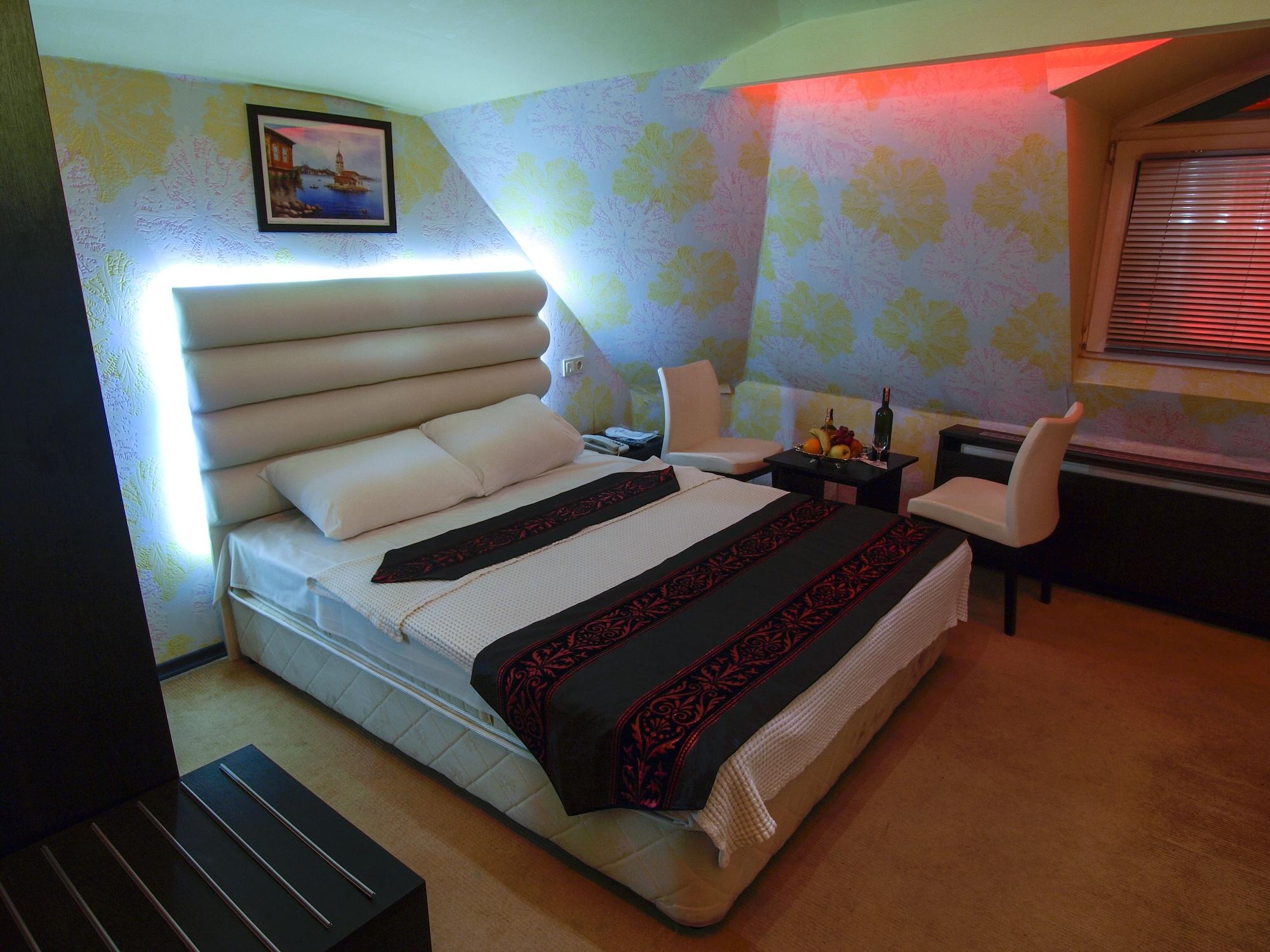 Hotel Timya Isztambul Kültér fotó