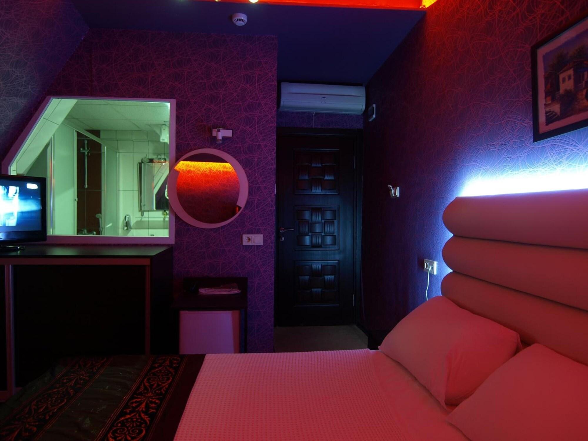 Hotel Timya Isztambul Kültér fotó