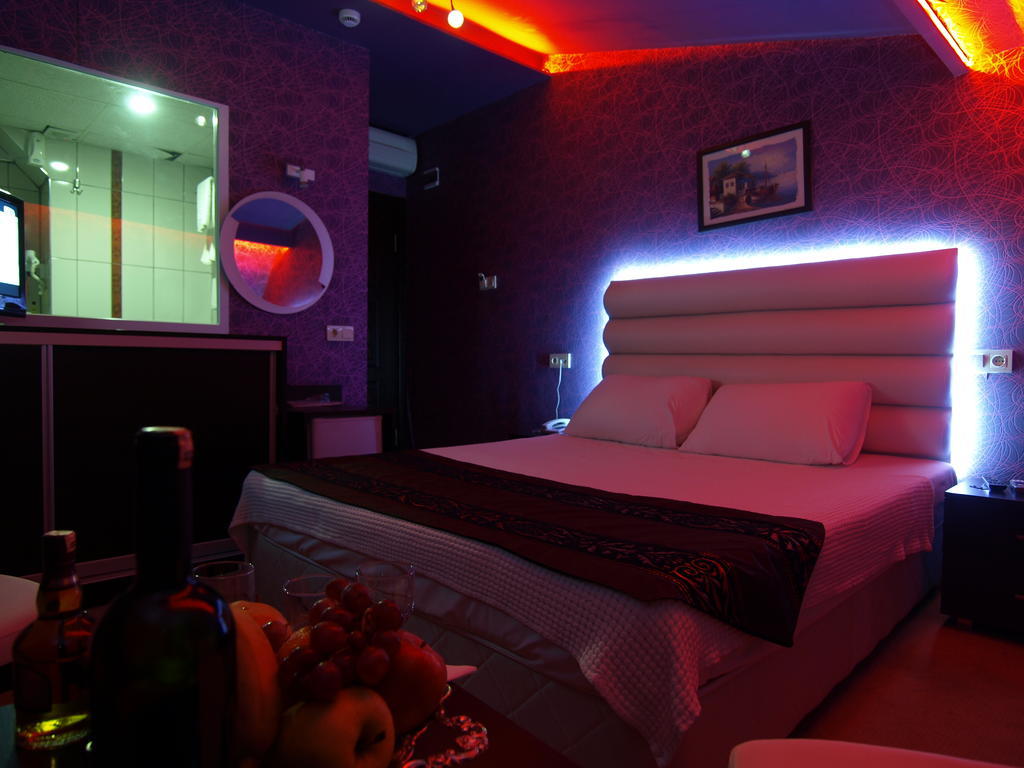Hotel Timya Isztambul Kültér fotó